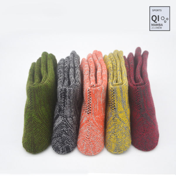 3 Pairs Warm Soft Outdoor Sports Hiking Crew Wool Socks Test Sample